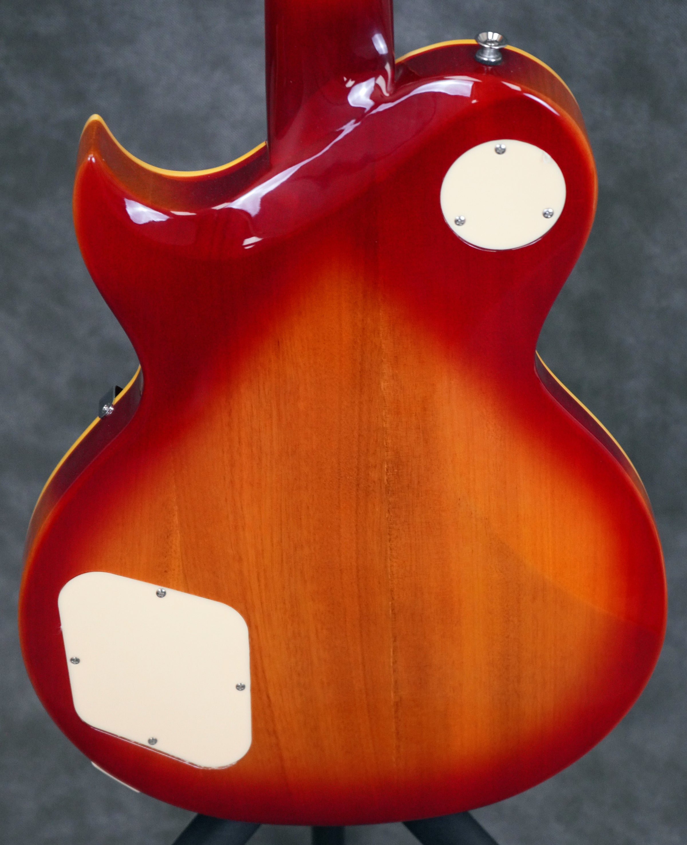 Aria Pro II PE-Custom 3PU CHSB Cherry Sunburst Finish - W/Setup